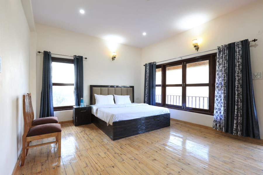 Deluxe Double Room With Balcony image